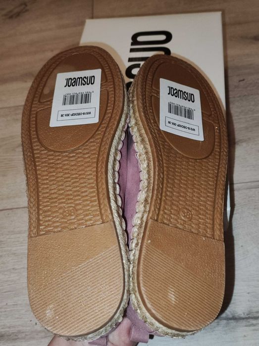 brudny róż nowe espadryle zamszowe R. 38