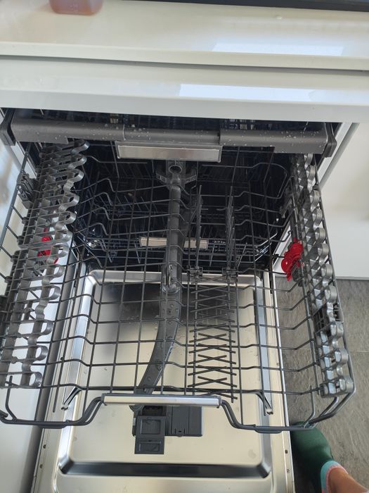 Whirlpool Dishwasher64740690980737122