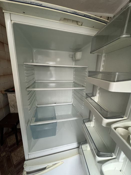 Працює! Холодильник Мінськ