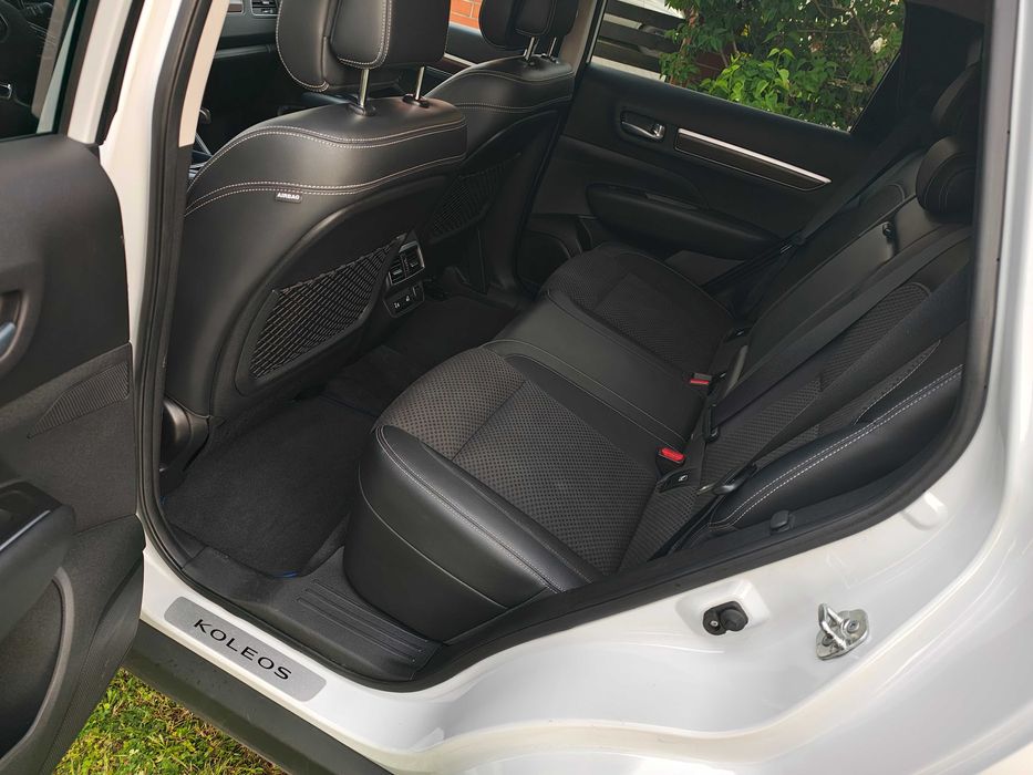 Koleos, 177KM, 4x4, w ciągłym użytkowaniu, wygląda bardzo dobrze...