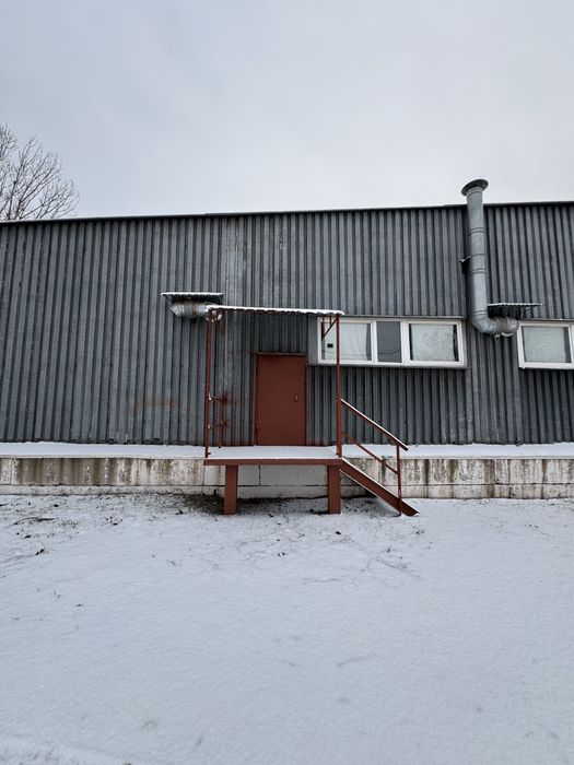 Продаж складської - виробничої бази, площа 4481 м.кв, ділянка 1,4 Га