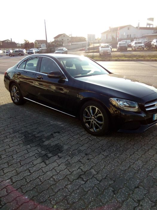 Mercedes C200d Avantgarde auto 2017 nacional revisões na marca