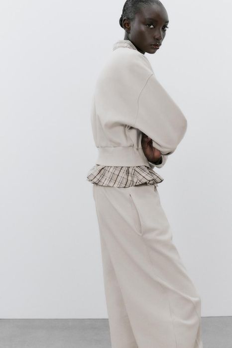 Костюм Zara штани та світшот