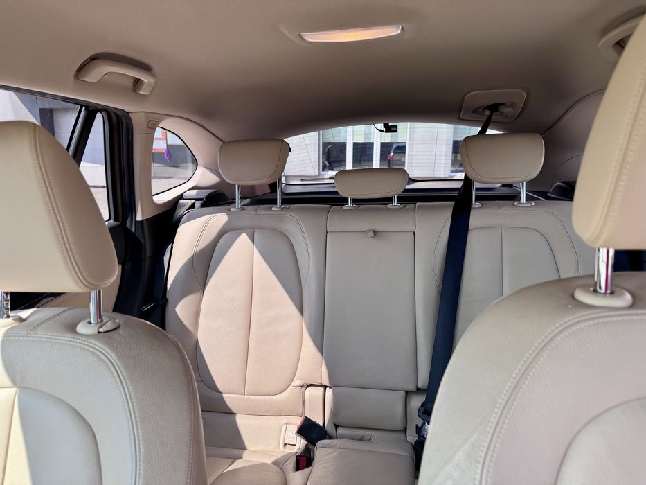 Продам BMW X1 2016 року, двигун 2л, пробіг 65000 км