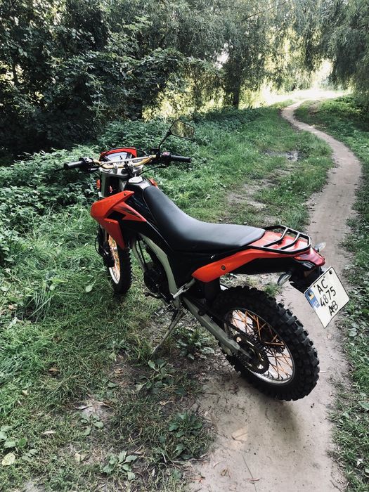 Продам Loncin 250