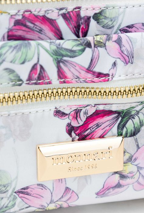 Monnari Torebka Damska Listonoszka Kwiatowy Wzór Letnia Biała Kolory