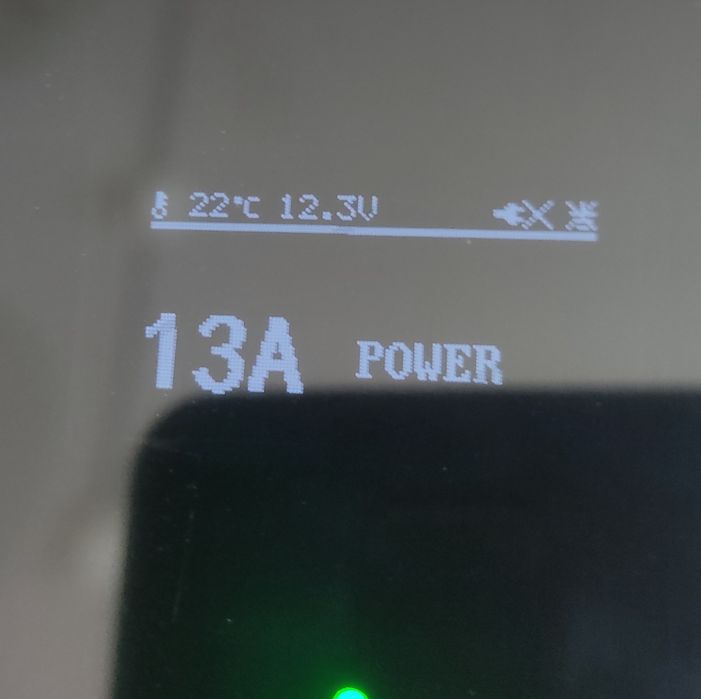 Nowa Ładowarka samochodowa 240 V 3,5kW