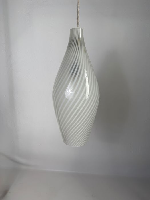 Lampa wisząca Murano Swirl – duża, oryginalna, lata 70.