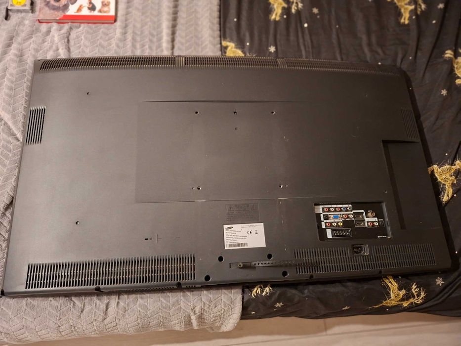 TV Samsung 40" LE40A330J1 sprawny