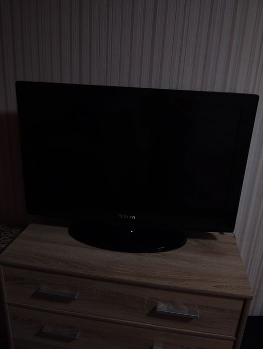 Телевизор Saturn.
