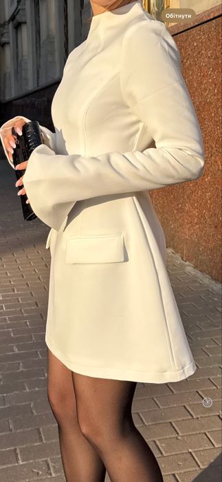 Шикарне плаття англійського бренду OddMuseLondon