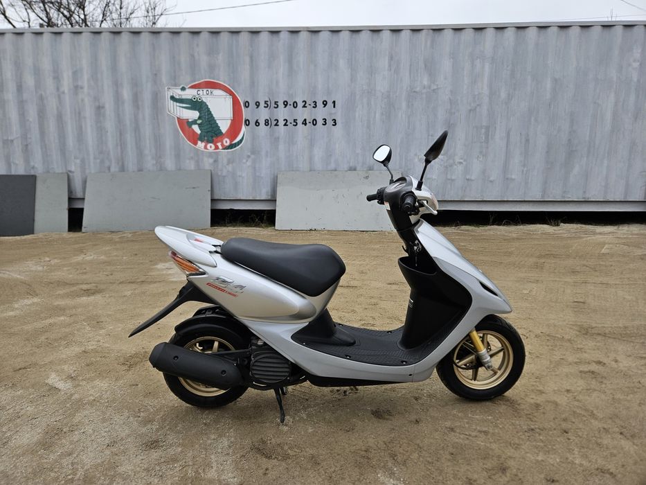 Продажа Ямаха джог  скутер jog  без пробега по Украине стокмото мопед