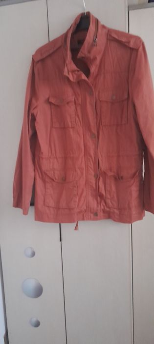 Sprzedam wiosenna kurteczke