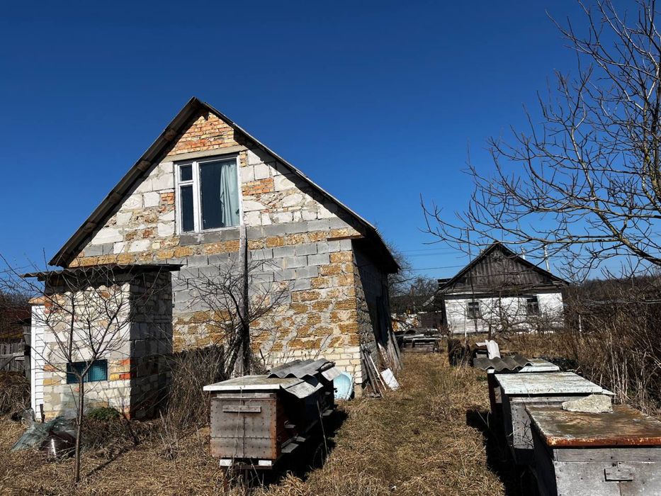 Продам будинок з ділянкою