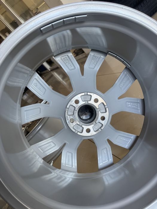 Диски оригінал Touareg R20/5/112 760601025C