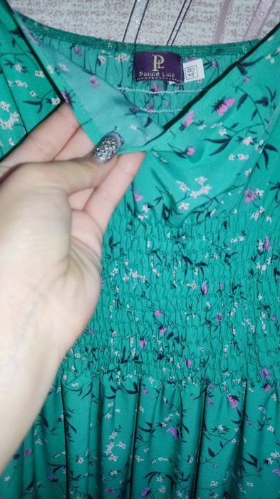 Літнє зелене плаття з квітковим принтом