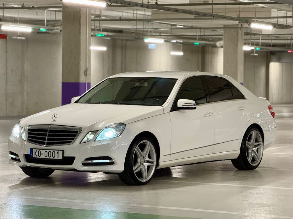 Mercedes-Benz Klasa E Mercedes-Benz W212 Oryginalny Przebieg Zadbany Bez wkładu