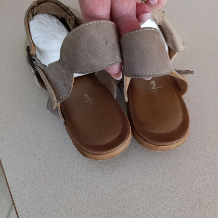 Eleganckie sandały złote, skóra naturalna 40 Maciejka