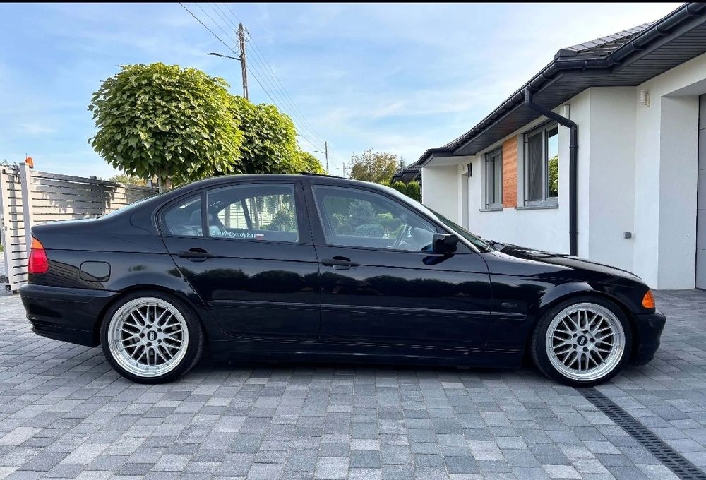 продам BMW 3 серии e46