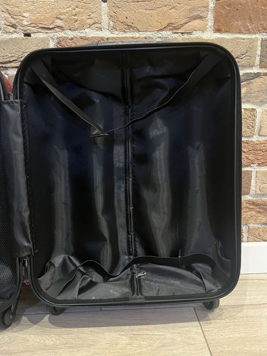 Walizka Kabinowa OCHNIK – 39 l | ABS 100% | Nowa