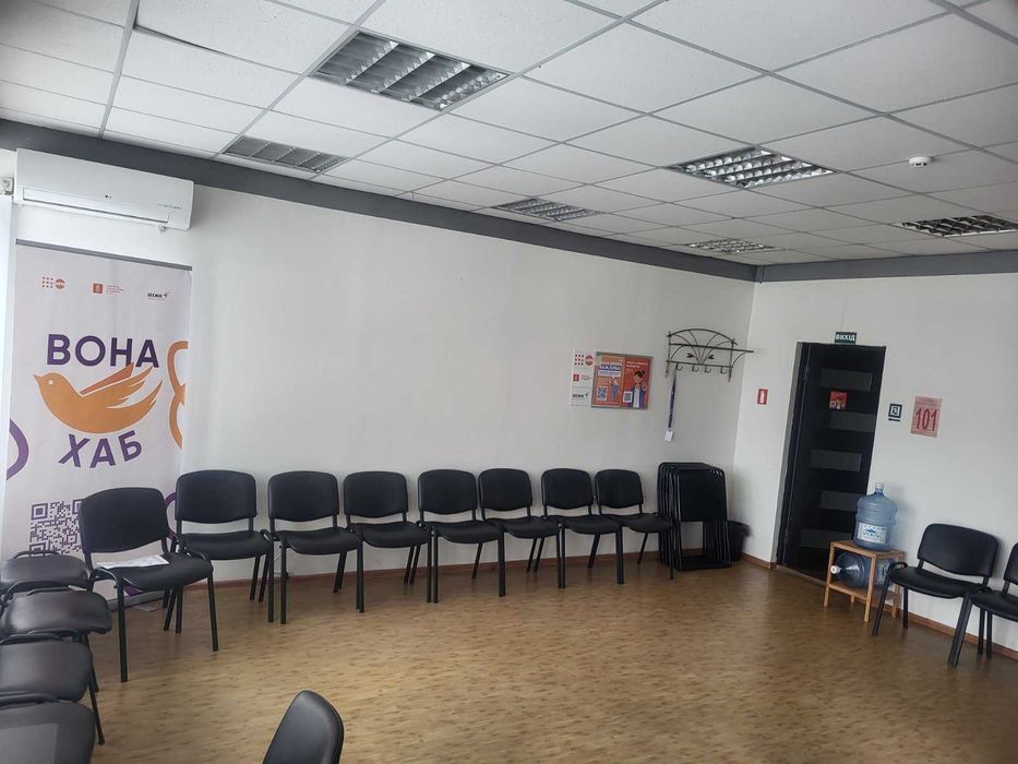 Здається в оренду приміщення (офіс) в центрі Ужгорода пл. Ш.Петефі