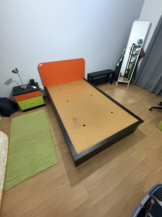 Cama de corpo e meio