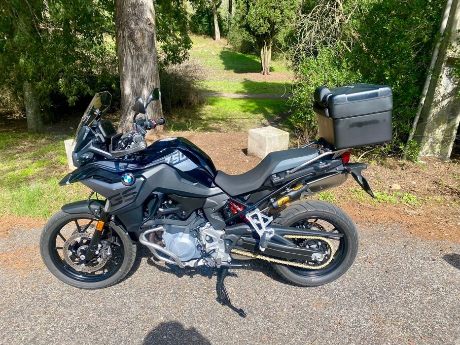 BMW F750 GS Style Triple Black