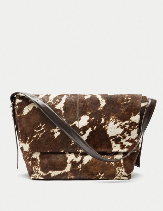 Mala de ombro de pele com pelo Vaca