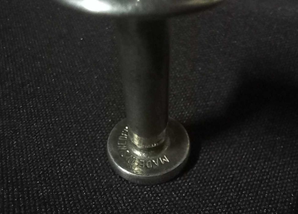 Casquinha - Invulgar pinça para cubos e açúcar