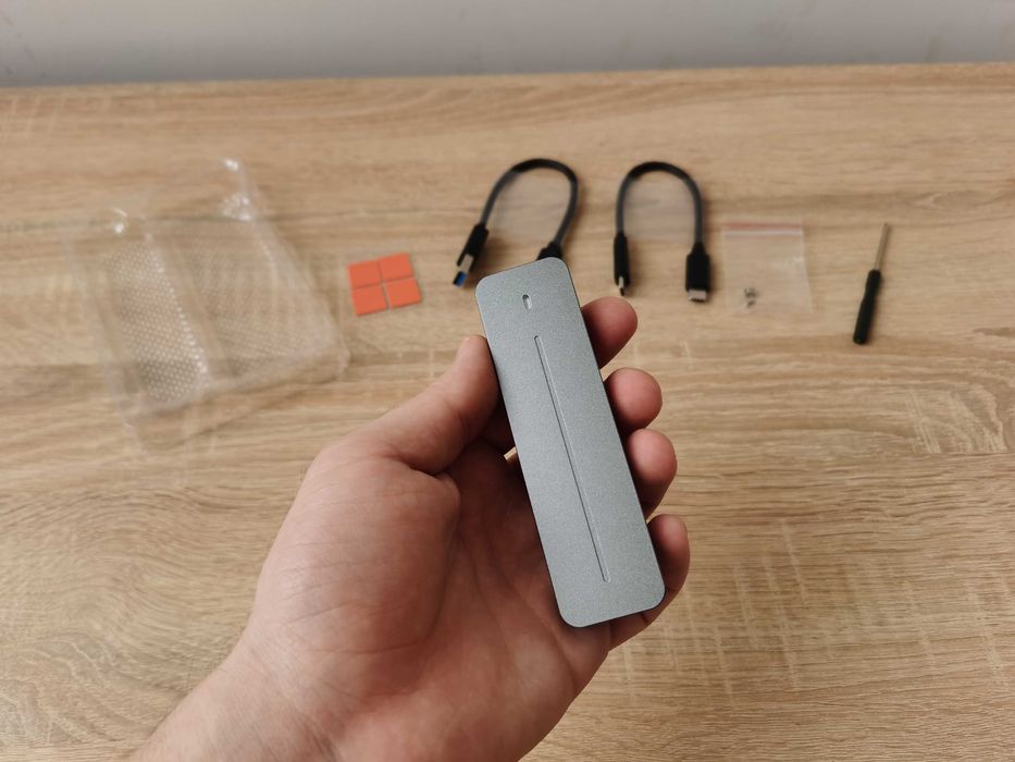 NVMe карман JMicron для внешнего m.2 SSD диска Type-C 3.2 gen2 (10 Gbit/s)
