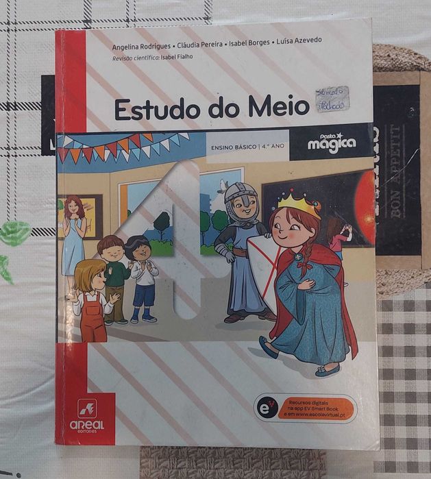Livros escolares