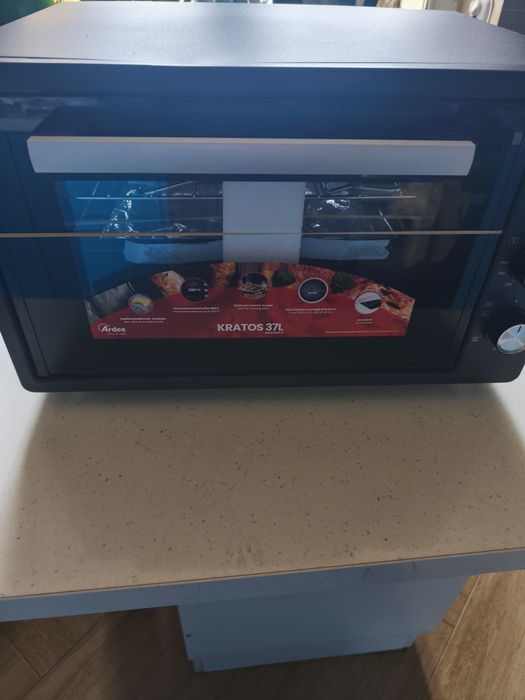 Mini piekarnik elektryczny