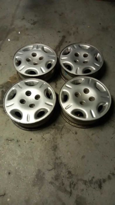 Jantes Citroën Saxo Vts