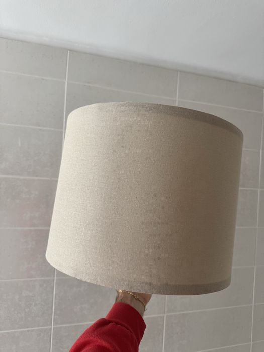 Abajur marca Ikea