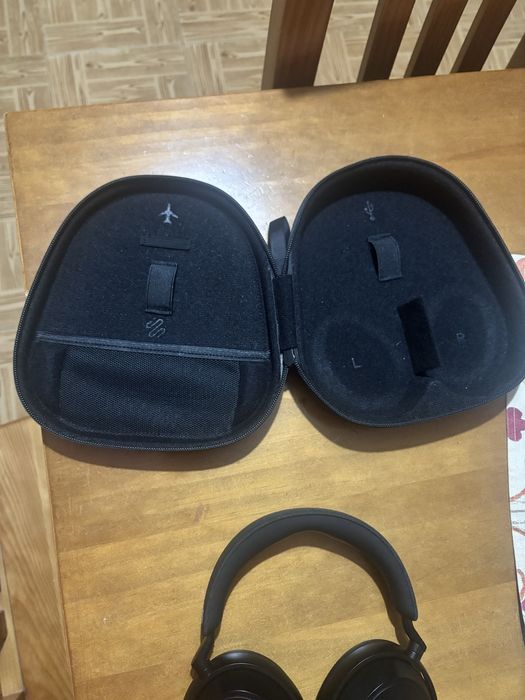 Sennheiser Momentum 4