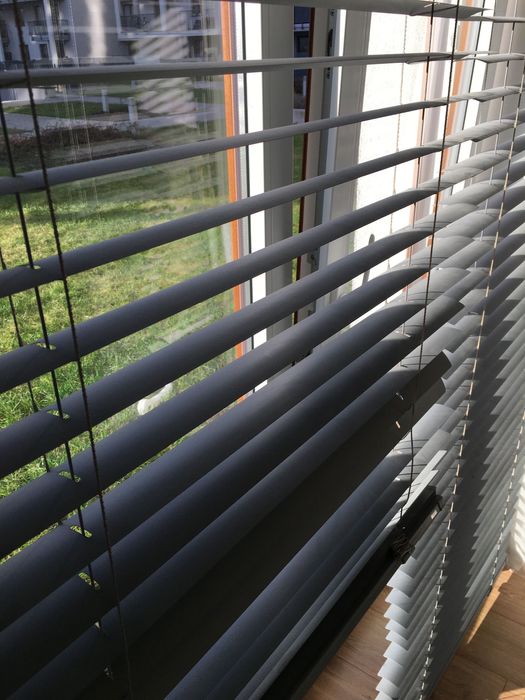 Żaluzje na wymiar, metalowe Anvis