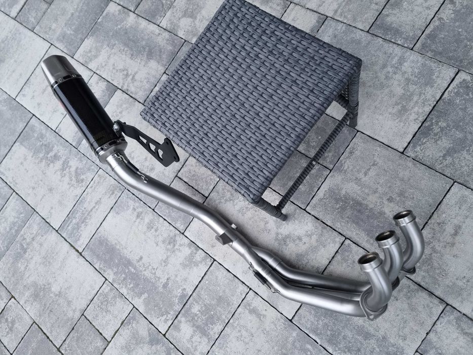 Yamaha MT09 MT-09 MT 09 Tłumik Kolektory Wydech Akrapovic 2021-23