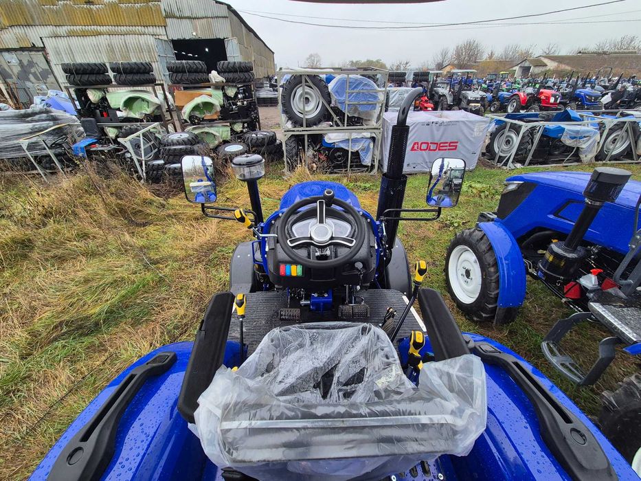 Трактор Файтер 254 РД с козырьком