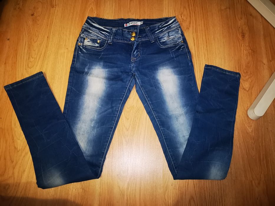 Spodnie nowe jeansy rurki s 36