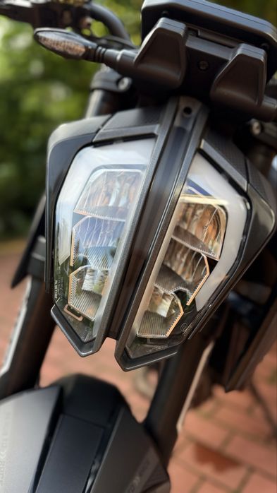 Мотоцикл КТМ (KTM 790 Duke R )