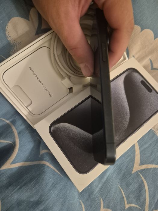 Iphone 15 pro etui apple