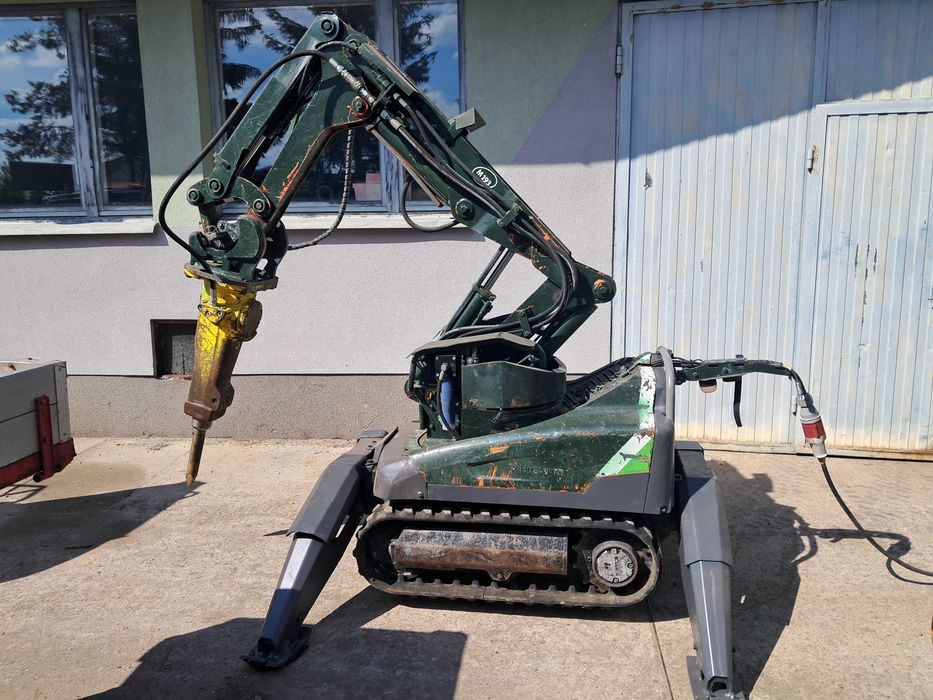 robot Wyburzeniowy Husqvarna DXR140 + młot SB152, 2018r (Brokk)