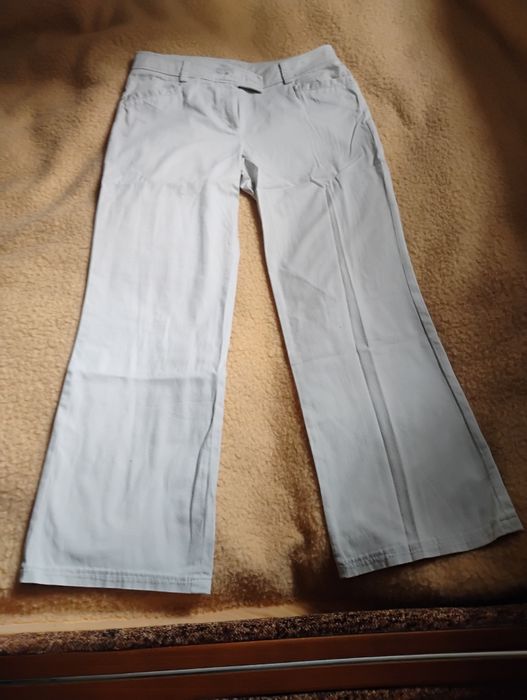 Spodnie damskie ecru