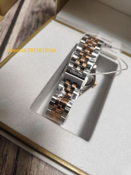 Годинник Versace VE8100624 Оригінал