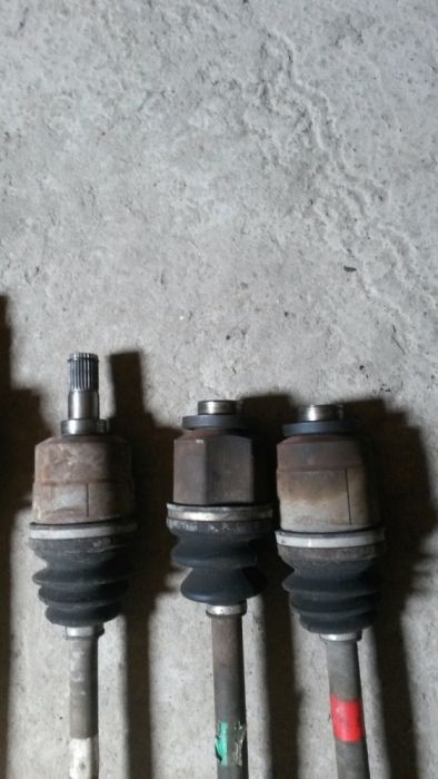 Полуось передняя левая Hyundai Tucson 2004-2012 Разборка