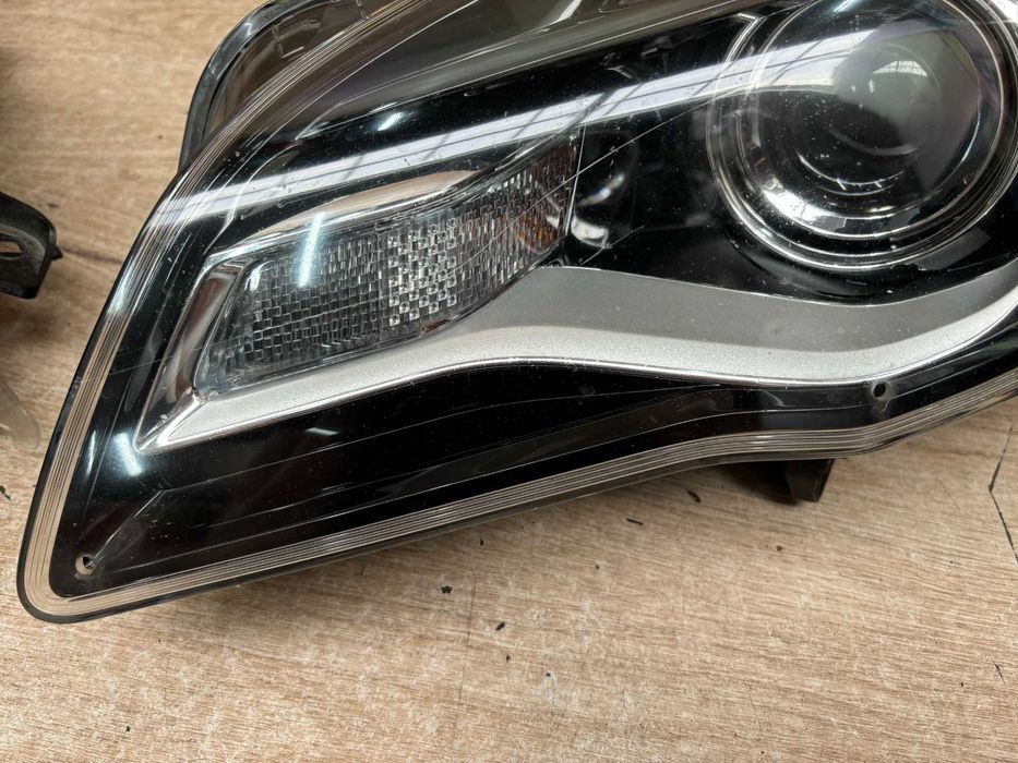 Lampa przednia lewa prawa Opel Insignia lift