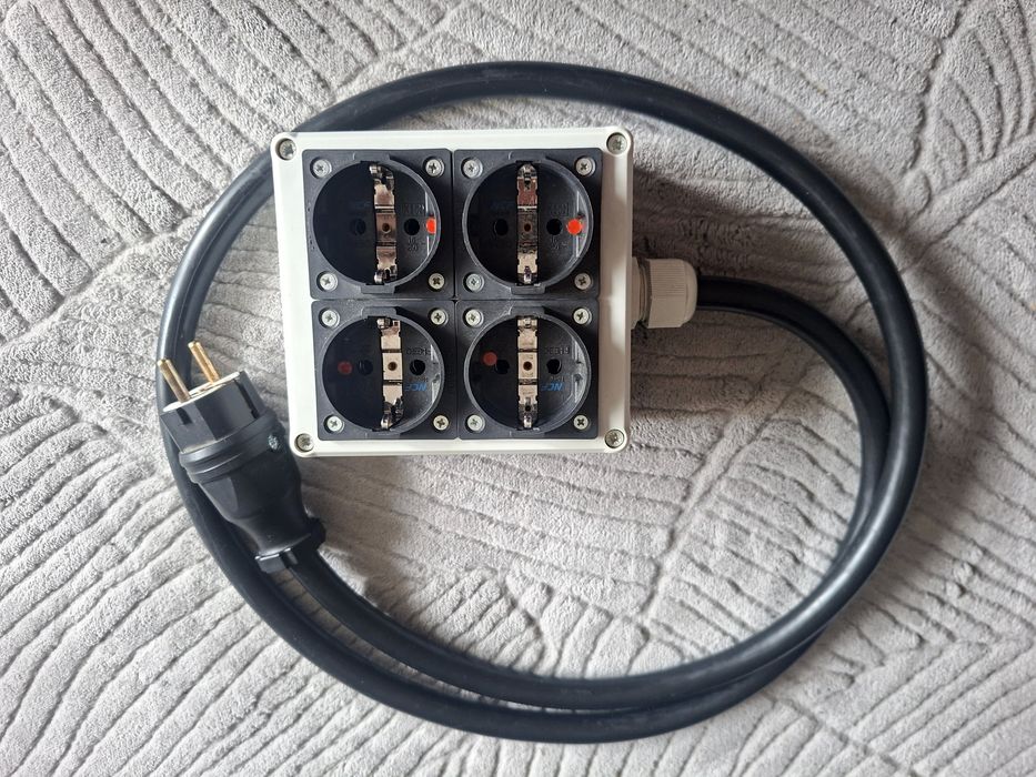 Listwa zasilająca audio