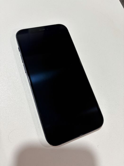 iPhone 12 128GB Preto – Bom Estado + Caixa