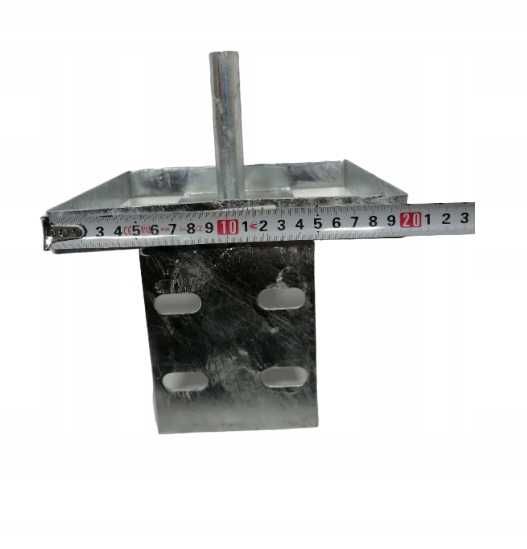 Podstawka pod lizawkę solną dla koni,uchwyt do lizawki metalowy ocynk