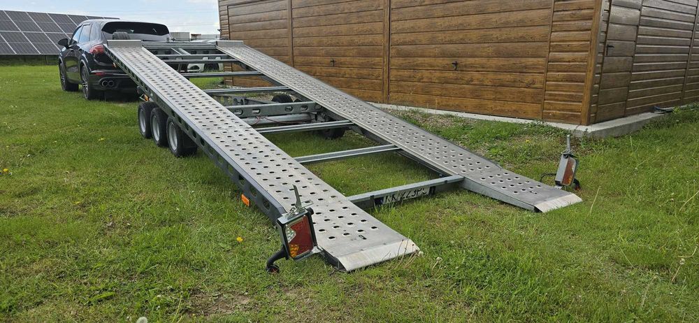 Laweta uchylna wynajem 3500dmc bus duza wypożyczalnia  przyczepa  przyczepka Wciągarka elektryczna